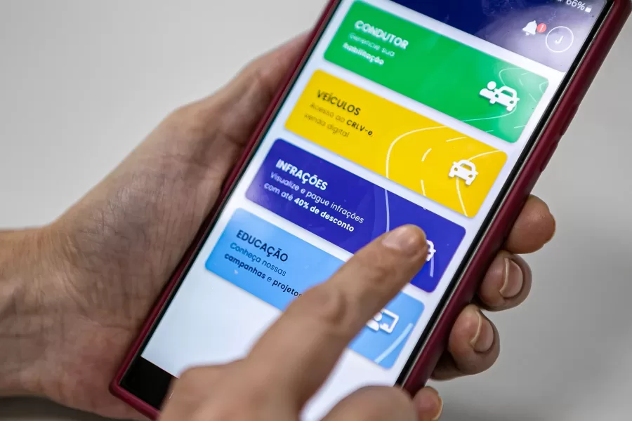 App Carteira Digital de Trânsito: PRF adota sistema digital para indicação de condutores que cometeram infrações de trânsito